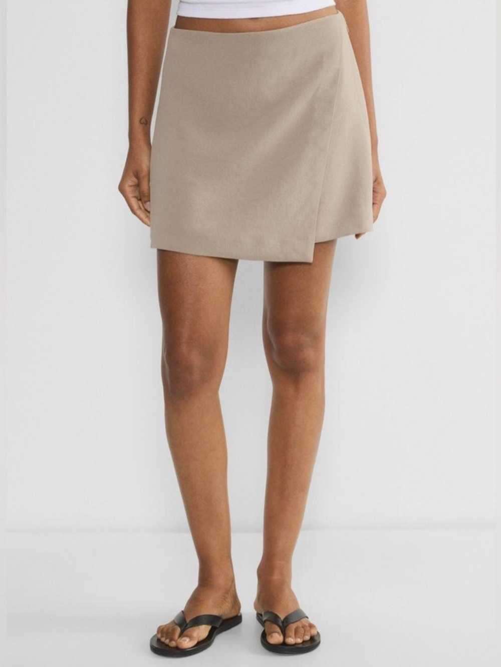 Abercrombie tan crossover skirt size xs
